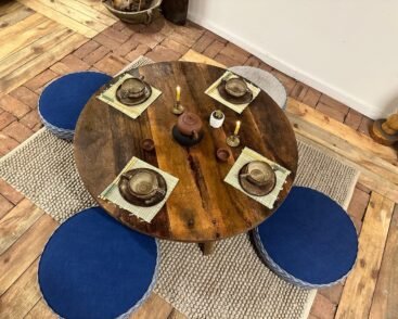 Moksha Meditasyon Masa Takımı